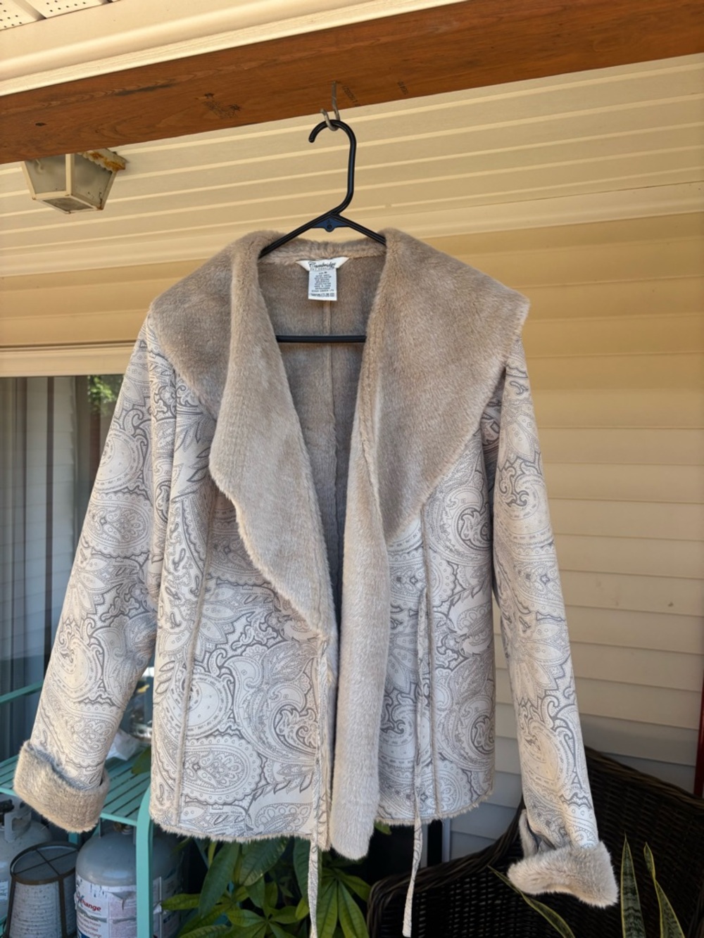 Cambridge Dry Goods Light Gray Paisley Faux-Fur Trim Jacket